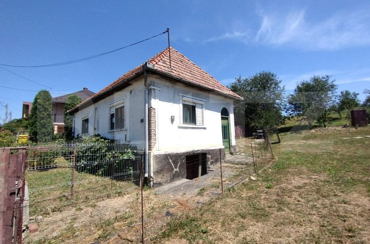 Casă - 4 camere de vanzare BISTRITA - Bistrita-Nasaud anunturi imobiliare Bistrita-Nasaud