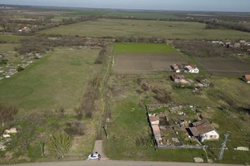 Teren intravilan de 1400 mp în Battonya anunturi imobiliare Arad