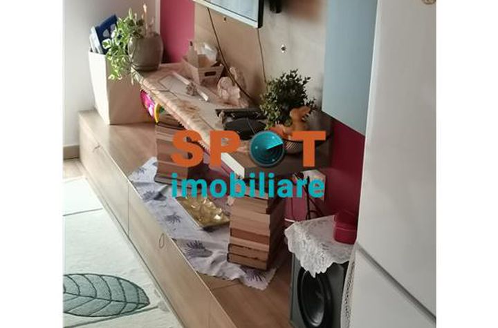 Apartament 2 camere de vanzare FLORESTI - Cluj anunturi imobiliare Cluj