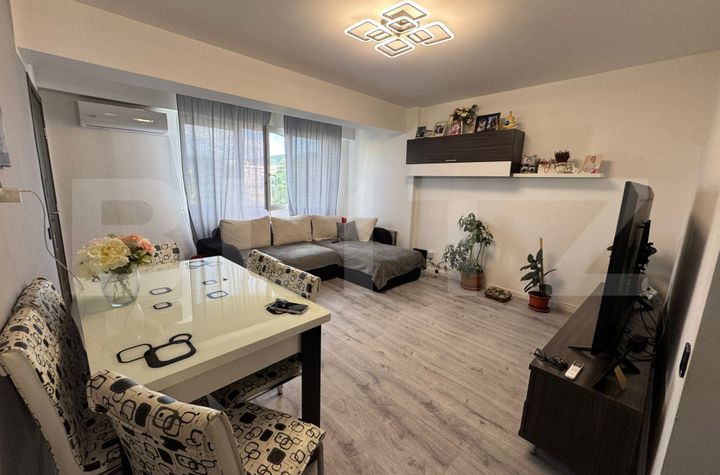 Apartament 3 camere de vanzare FLORESTI - Cluj anunturi imobiliare Cluj