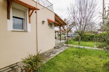 Casă 135 mp pe teren 400 mp în Rodolivos anunturi imobiliare Grecia
