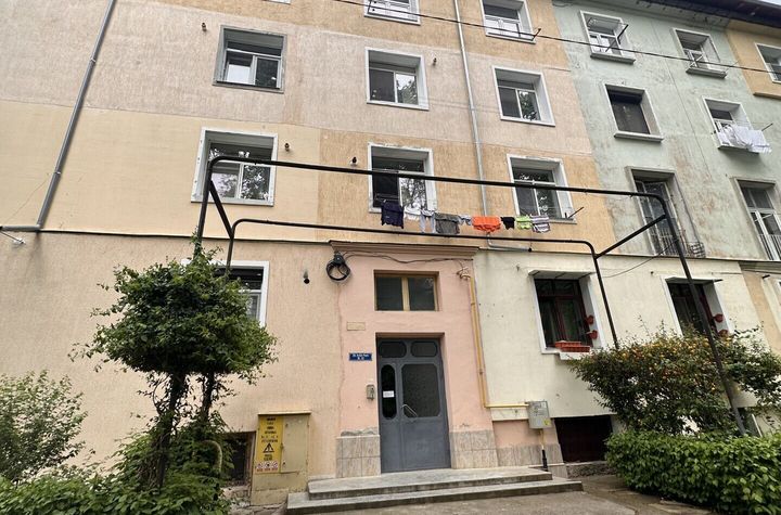 APARTAMENT 1 CAMERA - ROMAN anunturi imobiliare Neamt