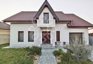 1.050 €, Casă