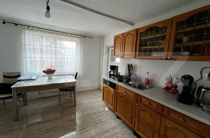 Vilă - 5 camere de vanzare BISTRITA - Bistrita-Nasaud anunturi imobiliare Bistrita-Nasaud