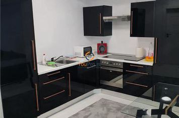 Apartament 2 camere de vanzare CENTRAL - Bihor anunturi imobiliare Bihor