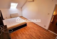 370 €, Apartament 3 camere