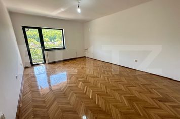 Vilă - 5 camere de vanzare HUNEDOARA - Hunedoara anunturi imobiliare Hunedoara