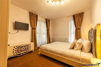 Vilă - 12 camere de vanzare EXTERIOR EST - Brasov anunturi imobiliare Brasov