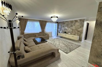 Apartament 4 camere de vanzare ULTRACENTRAL - Vrancea anunturi imobiliare Vrancea