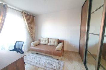 Apartament 3 camere de vanzare BACIU - Cluj anunturi imobiliare Cluj