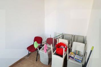 Apartament 4 camere de vanzare ARAD - Arad anunturi imobiliare Arad