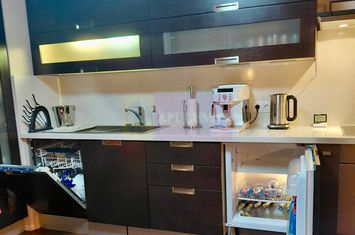 Apartament 4 camere 13 Septembrie- Marriott-Nou pe piata anunturi imobiliare Bucuresti