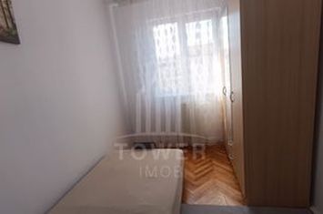 Apartament cu trei camere, Fratii Buzesti anunturi imobiliare Sibiu