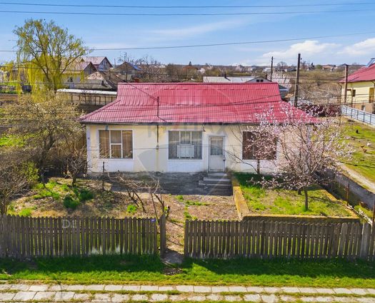 Vilă 5 cam Boureni (Targu Frumos), 100 mp, P+1