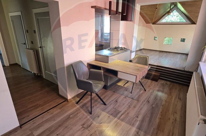 Casa cu 5 camere de vanzare în zona Trei Stejari anunturi imobiliare Sibiu