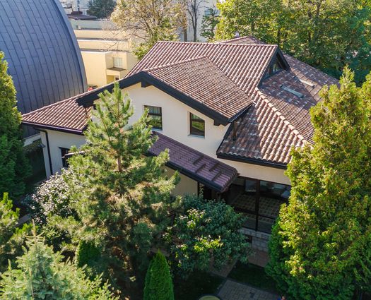 Vilă 10 cam Iasi, 634 mp, P+2