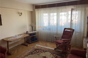 Apartament 3 camere de vanzare CENTRAL - Vrancea anunturi imobiliare Vrancea