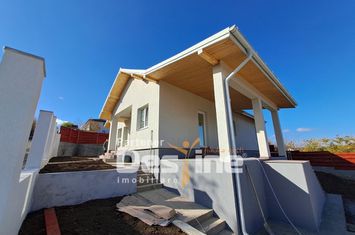 Casă - 4 camere de vanzare IASI - Iasi anunturi imobiliare Iasi