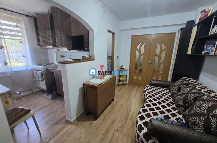 Garsonieră de vanzare EXTERIOR EST - Brasov anunturi imobiliare Brasov