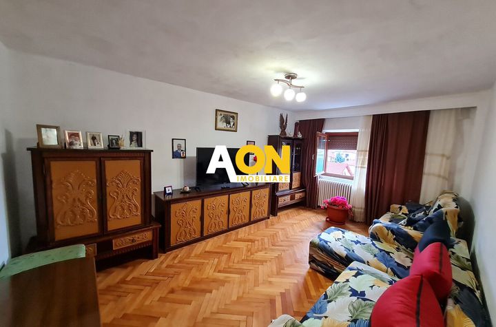 Apartament 3 camere, Decomandat, 69 mp, Zona Cetate anunturi imobiliare Alba