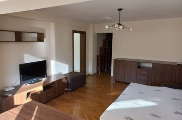 Decebal Piat Muncii apartament 2 camere anunturi imobiliare Bucuresti