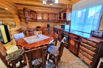 Casă - 6 camere de vanzare MARISEL - Cluj anunturi imobiliare Cluj