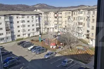 Apartament 3 camere de vanzare PUCIOASA - Dambovita anunturi imobiliare Dambovita