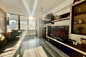 Apartament 3 camere de vanzare MIHAI VITEAZU - Sibiu anunturi imobiliare Sibiu