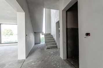 Casă premium semi-finisată de vânzare Curtici, cartier nou Comision 0 anunturi imobiliare Arad