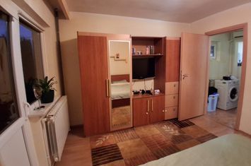 Apartament 2 camere de vanzare 1 MAI - Dolj anunturi imobiliare Dolj