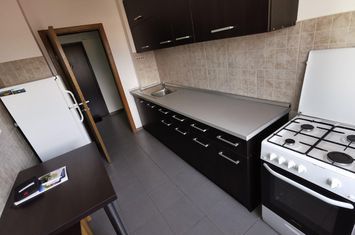 Apartament 2 camere de inchiriat CENTRUL CIVIC - Brasov anunturi imobiliare Brasov