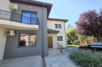 SUPER OFERTA! BANEASA STRAULESTI VILA ELEGANTA IN COMPLEX FINISAJE LUX anunturi imobiliare Bucuresti