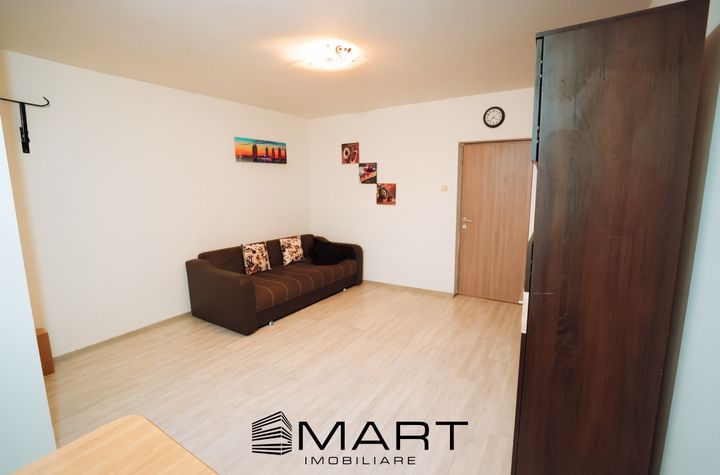 Garsonieră de vanzare TRACTORU - Brasov anunturi imobiliare Brasov
