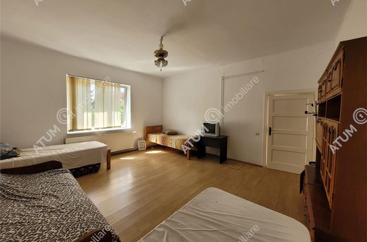 Casă - 3 camere de inchiriat CALEA DUMBRAVII - Sibiu anunturi imobiliare Sibiu