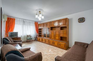 Apartament cu doua camere, Bdul CFR, Gara - Giurgiu anunturi imobiliare Giurgiu