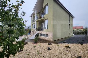 Vilă - 10 camere de vanzare CORUNCA - Mures anunturi imobiliare Mures