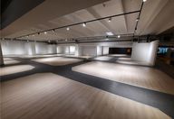 2.000 €, Spațiu comercial