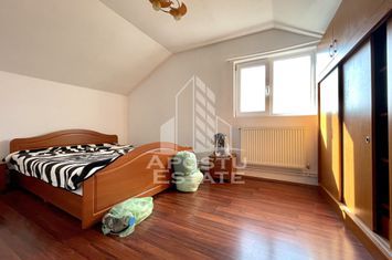 Apartament cu 3 camere, 64 mp utili, centrala proprie, zona Sagului anunturi imobiliare Timis