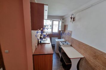 Piata Unirii - UMF, apartament cu 2 camere, 50 mp anunturi imobiliare Iasi