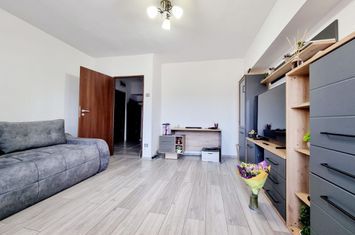 Apartament 3 Camere Militari Lujerului Bulevardul Iuliu Maniu anunturi imobiliare Bucuresti