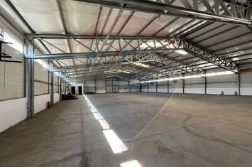 Hala industrială modernă de 900 mp de închiriat în Tălmaciu, Sibiu anunturi imobiliare Sibiu