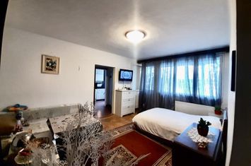 Apartament 2 camere de vanzare 1 MAI - Bucuresti anunturi imobiliare Bucuresti