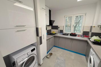Apartament 3 camere de inchiriat APARATORII PATRIEI - Bucuresti anunturi imobiliare Bucuresti