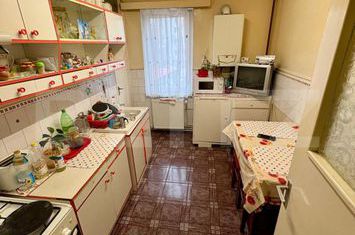 Apartament 3 camere de vanzare TARGU MURES - Mures anunturi imobiliare Mures