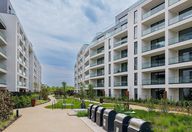 360.000 €, Apartament 4 camere