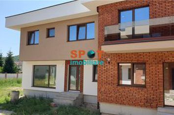 Vilă - 4 camere de vanzare FLORESTI - Cluj anunturi imobiliare Cluj