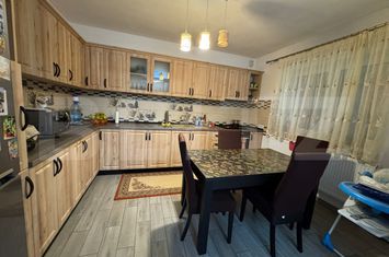 Casă - 6 camere de vanzare ALBA IULIA - Alba anunturi imobiliare Alba