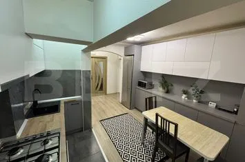 Apartament 3 camere de vanzare TARGU MURES - Mures anunturi imobiliare Mures