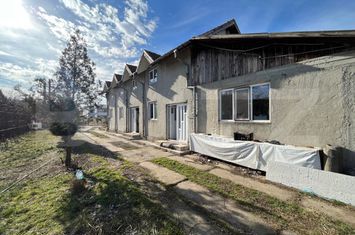Casă - 4 camere de vanzare CRAIOVA - Dolj anunturi imobiliare Dolj