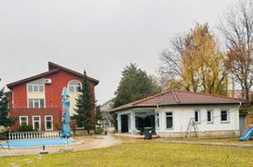 Great villa in Iancu Nicolae on 2250 sqm land with pool anunturi imobiliare Bucuresti